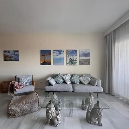 Cabopino N Apartament *